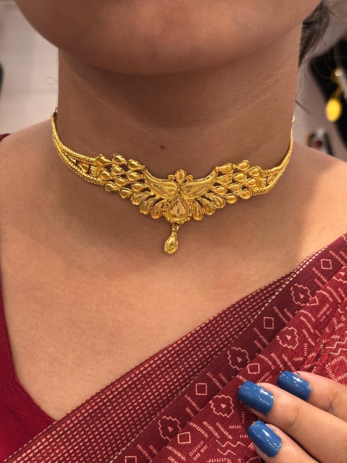 Gold plated chick D8