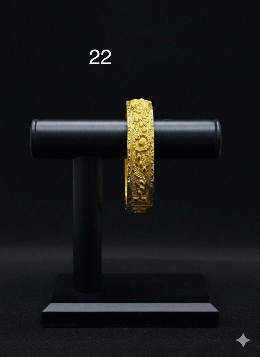 CHUR 24K GOLD PLATEDD 10 (SIZE 22)