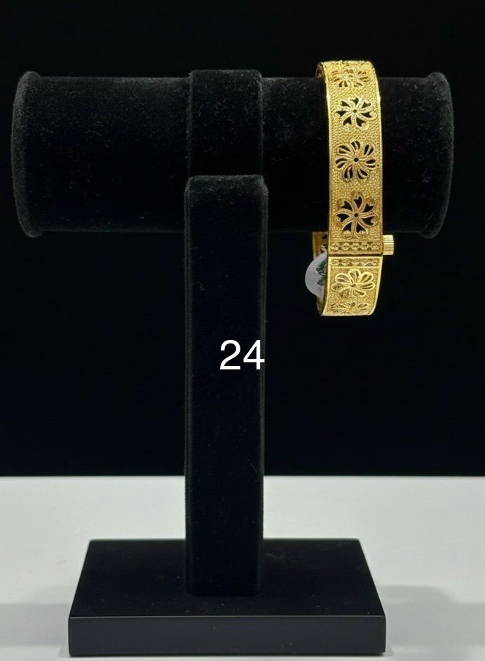 CHUR 24K GOLD PLATEDD 13 (SIZE 24)