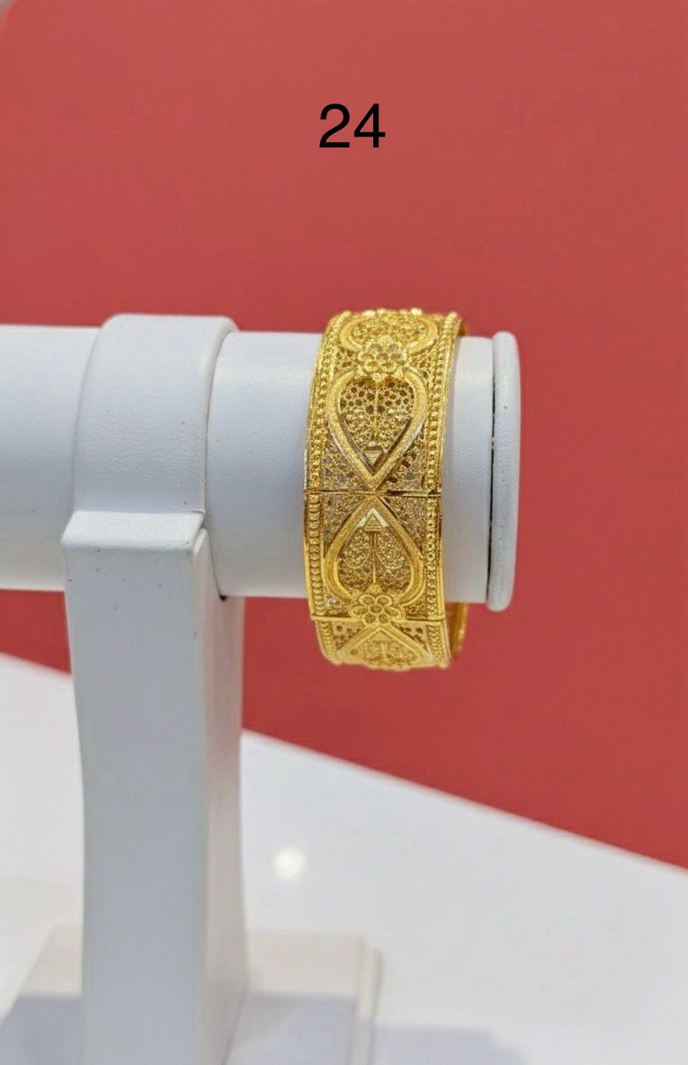 CHUR 24K GOLD PLATED D6 (SIZE 24)