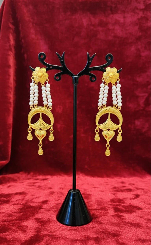 Pearl Earring D2