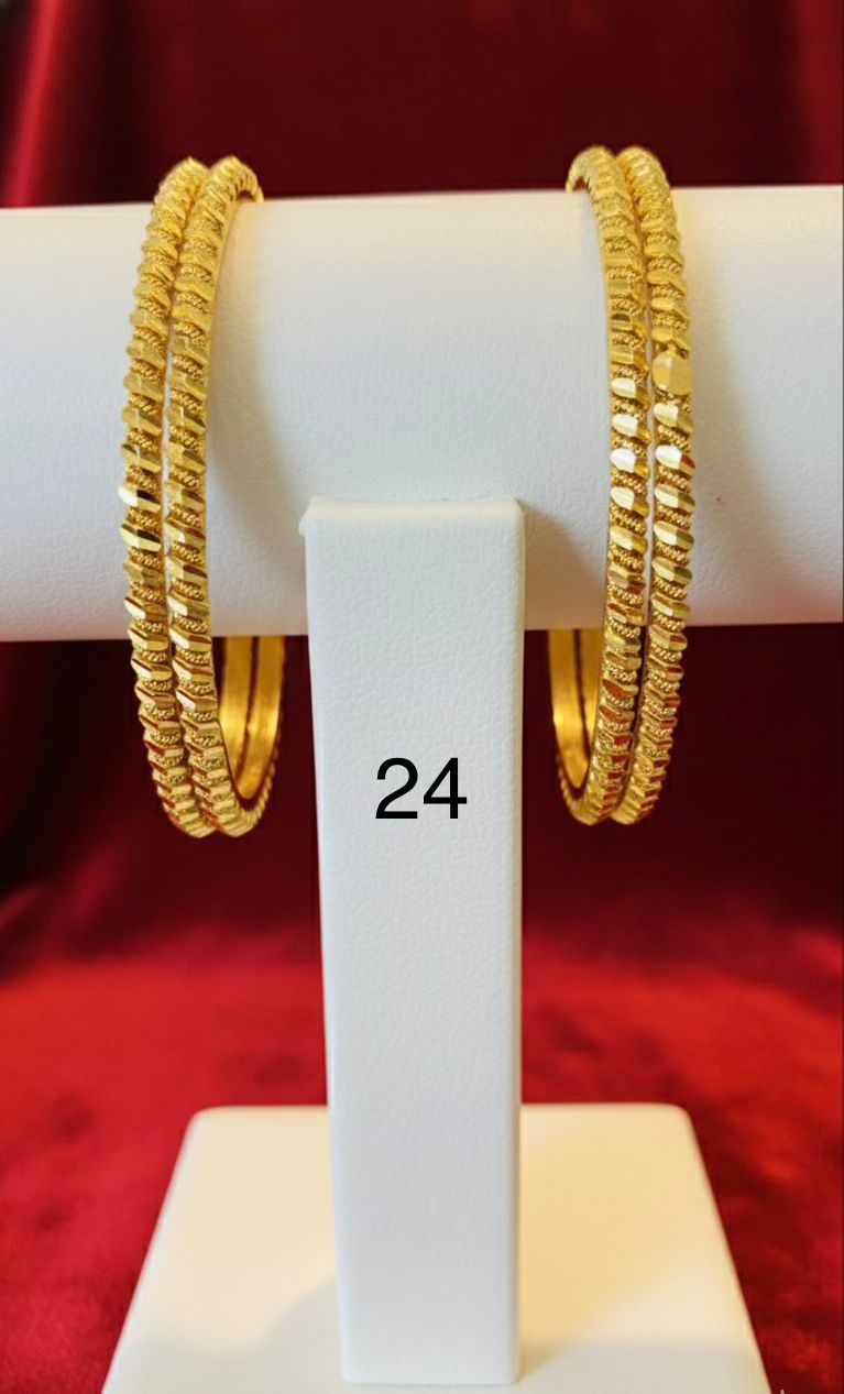 Bangles Gold Plated size 24 (24K) D8