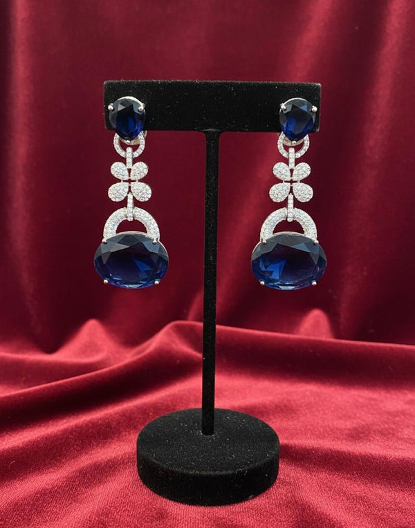 AD Earrings D16