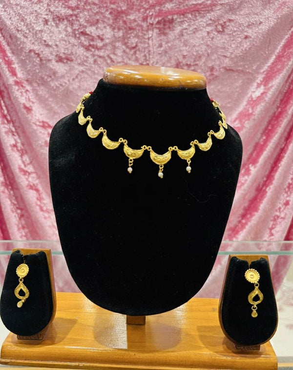 Necklace & Earring Set D8
