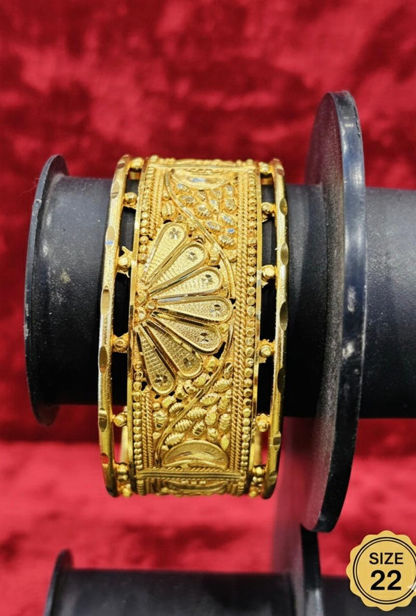 CHUR 24K GOLD PLATED SIZE SIZE 22 (D22)