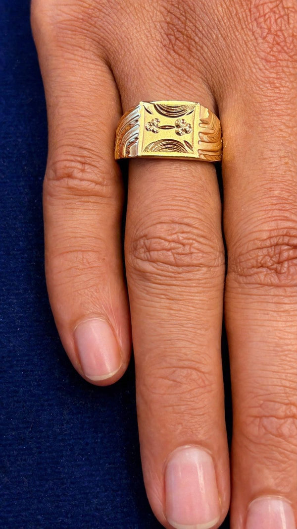 Gents Finger Ring D34