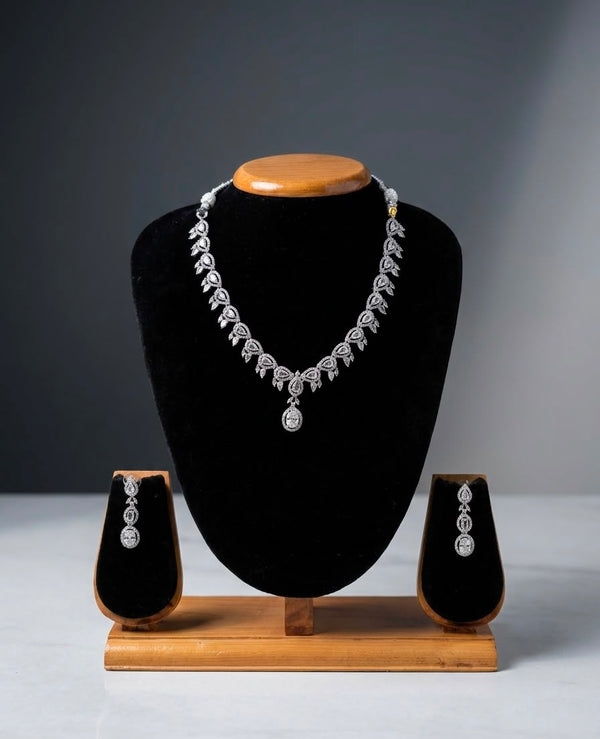 AD NECKLACES D51