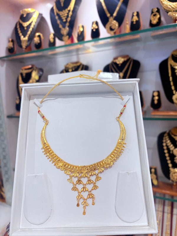 NECKLACE (24K GOLD PLATED) D92