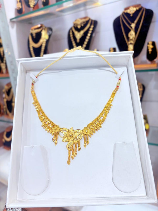 NECKLACE (24K GOLD PLATED) D93