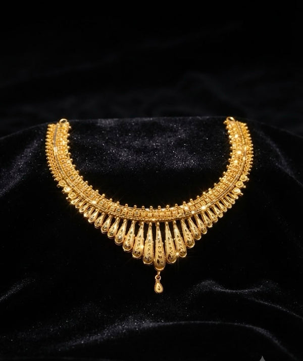 NECKLACE (24K GOLD PLATED) D127