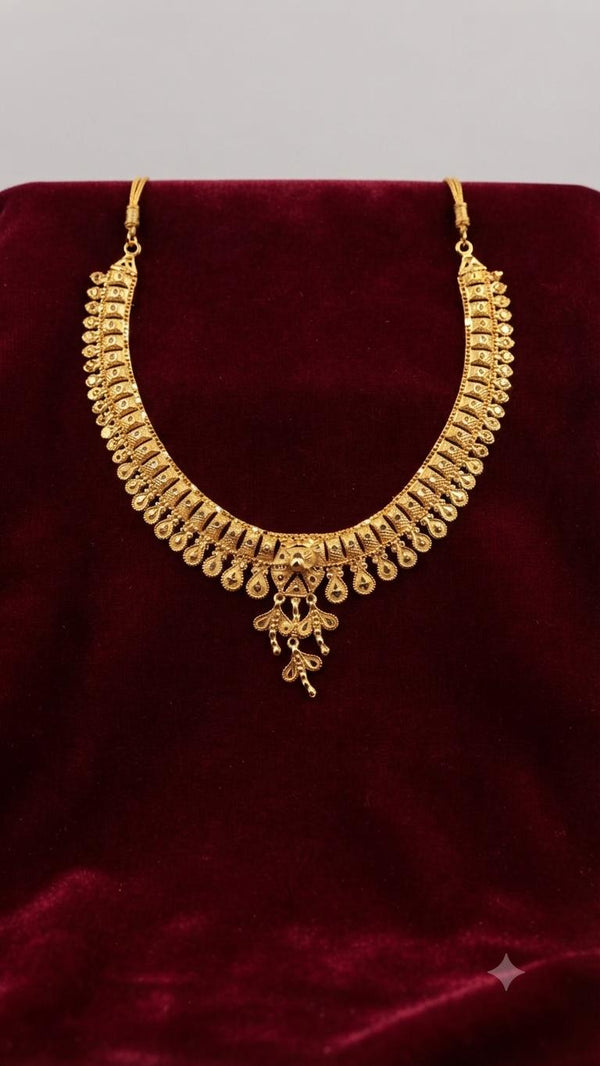 NECKLACE (24K GOLD PLATED) D145