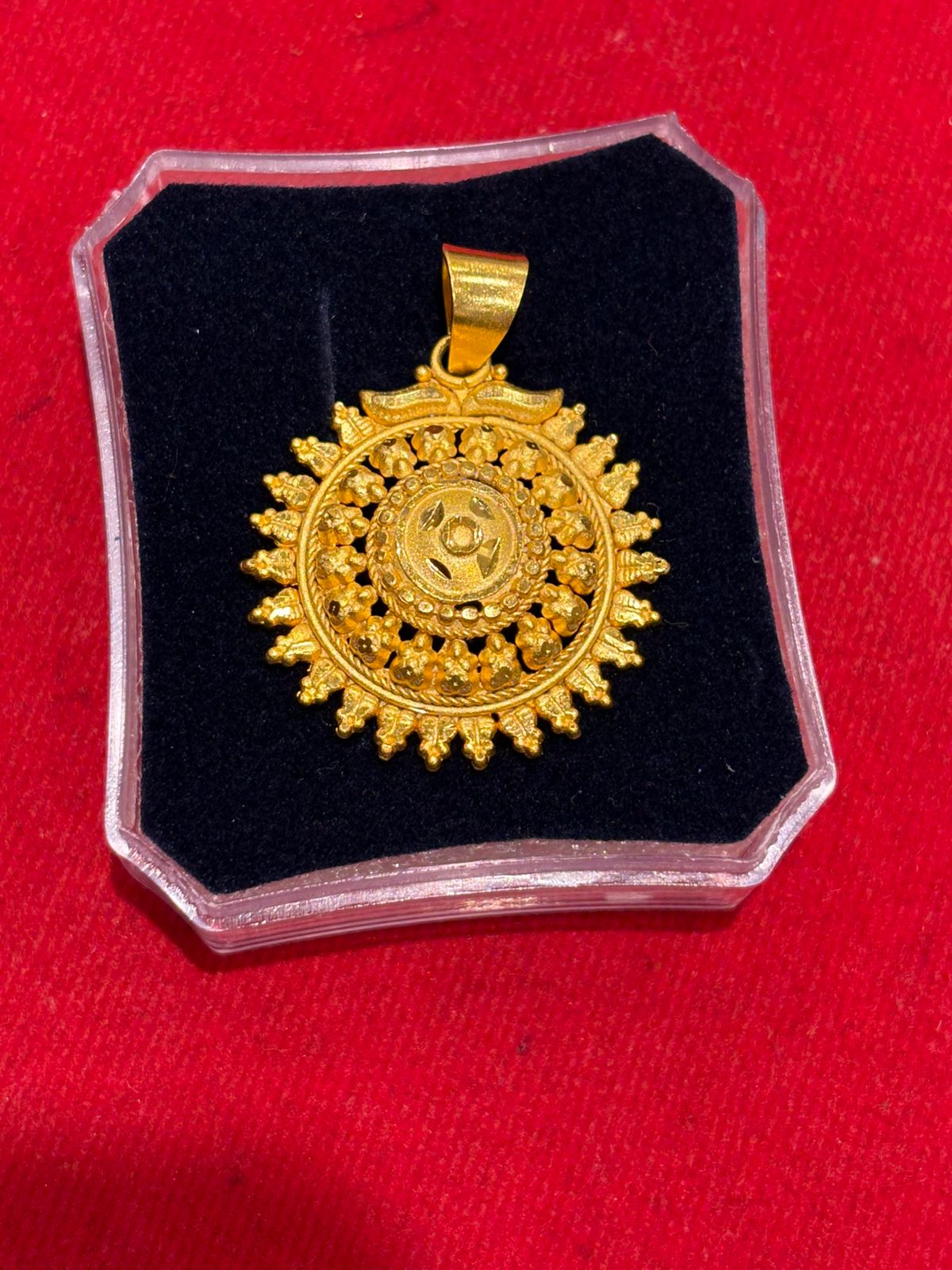 PENDANT (24K GOLD PLATED )