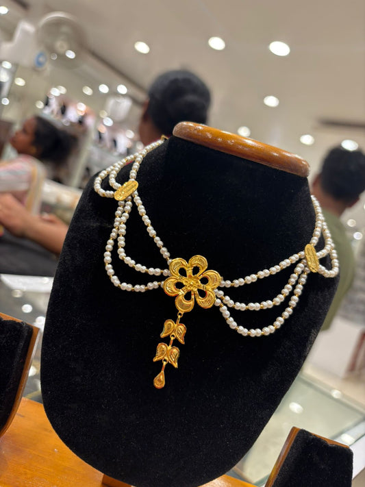 Pearl Necklace D2