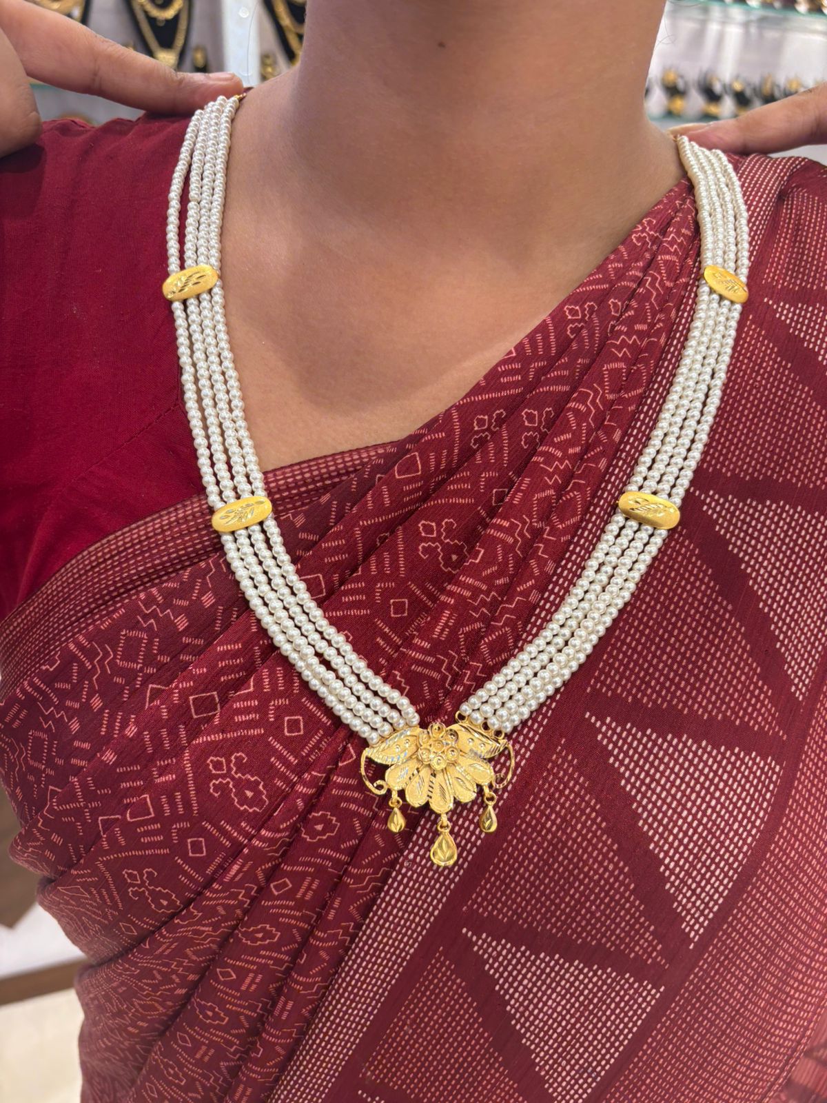 Pearl Sitahar D8