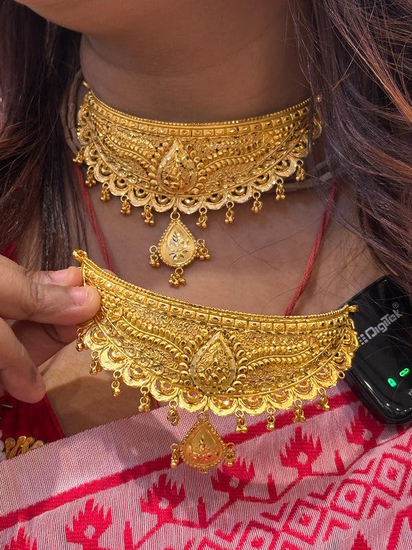 Crown Choker D1 (24k gold Plated )