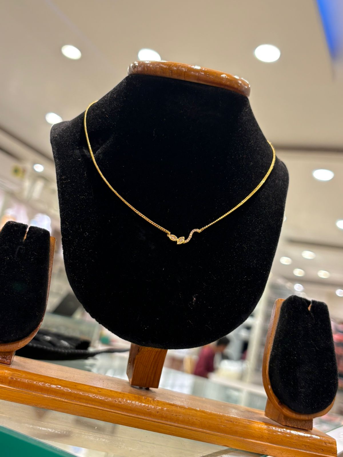 Chain Pendants  (size 16 )D24
