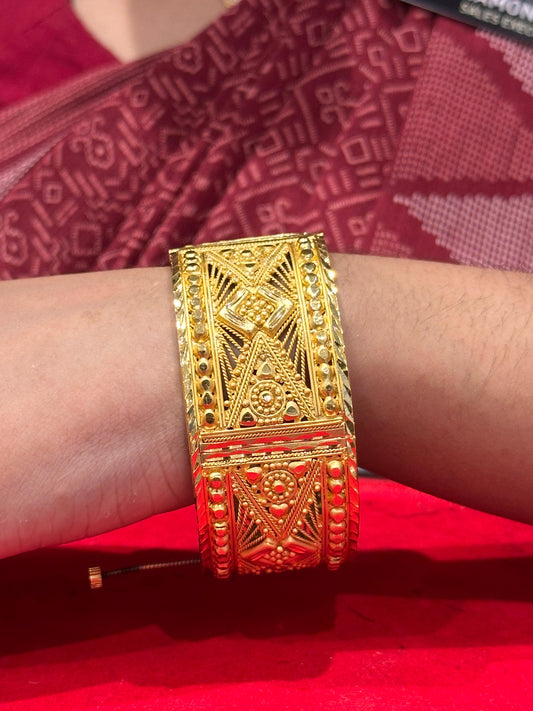 CHUR 24K GOLD PLATED D1(SIZE 26)
