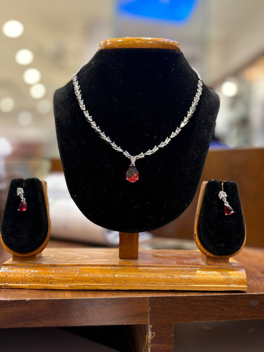 AD NECKLAC D9