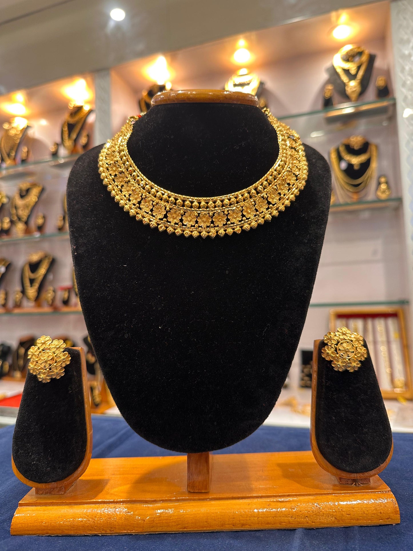 NECKLAC D13