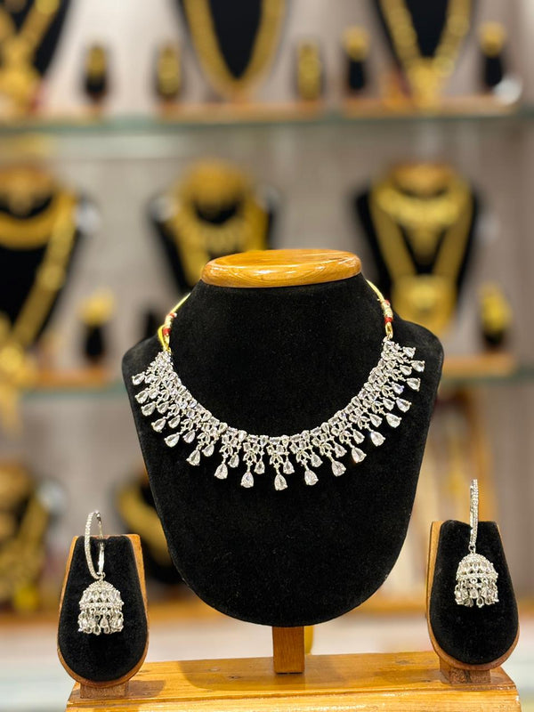 AD NECKLACE D22