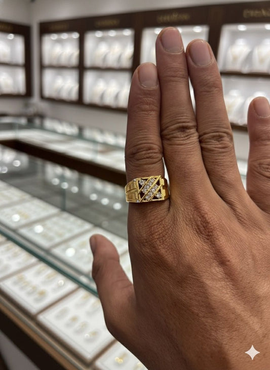 Gents Finger Ring D4