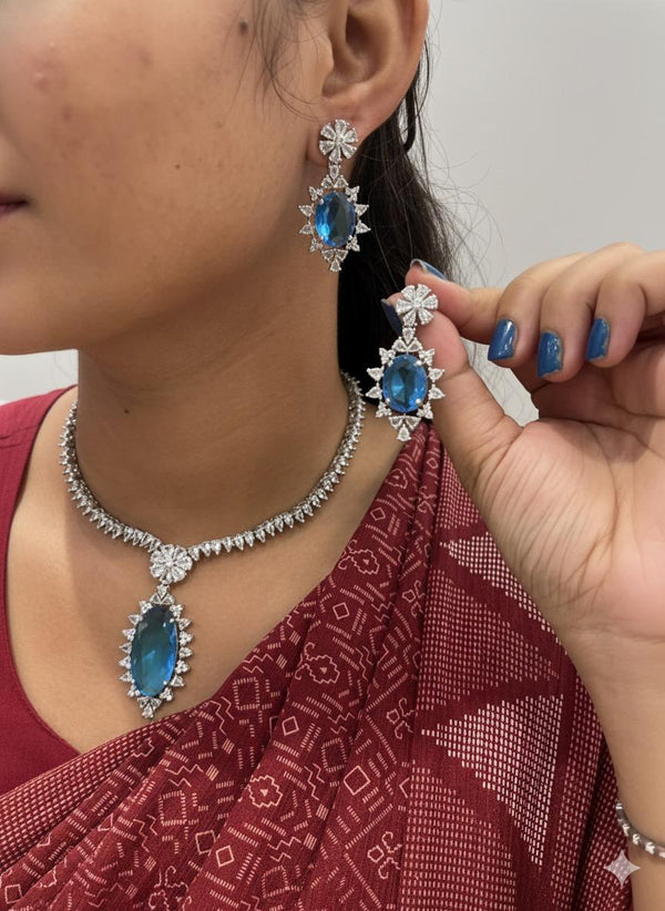 AD NECKLACE D26