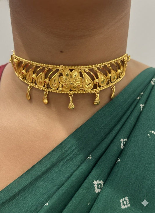 Crown Choker- D10( 24K Gold Plated )
