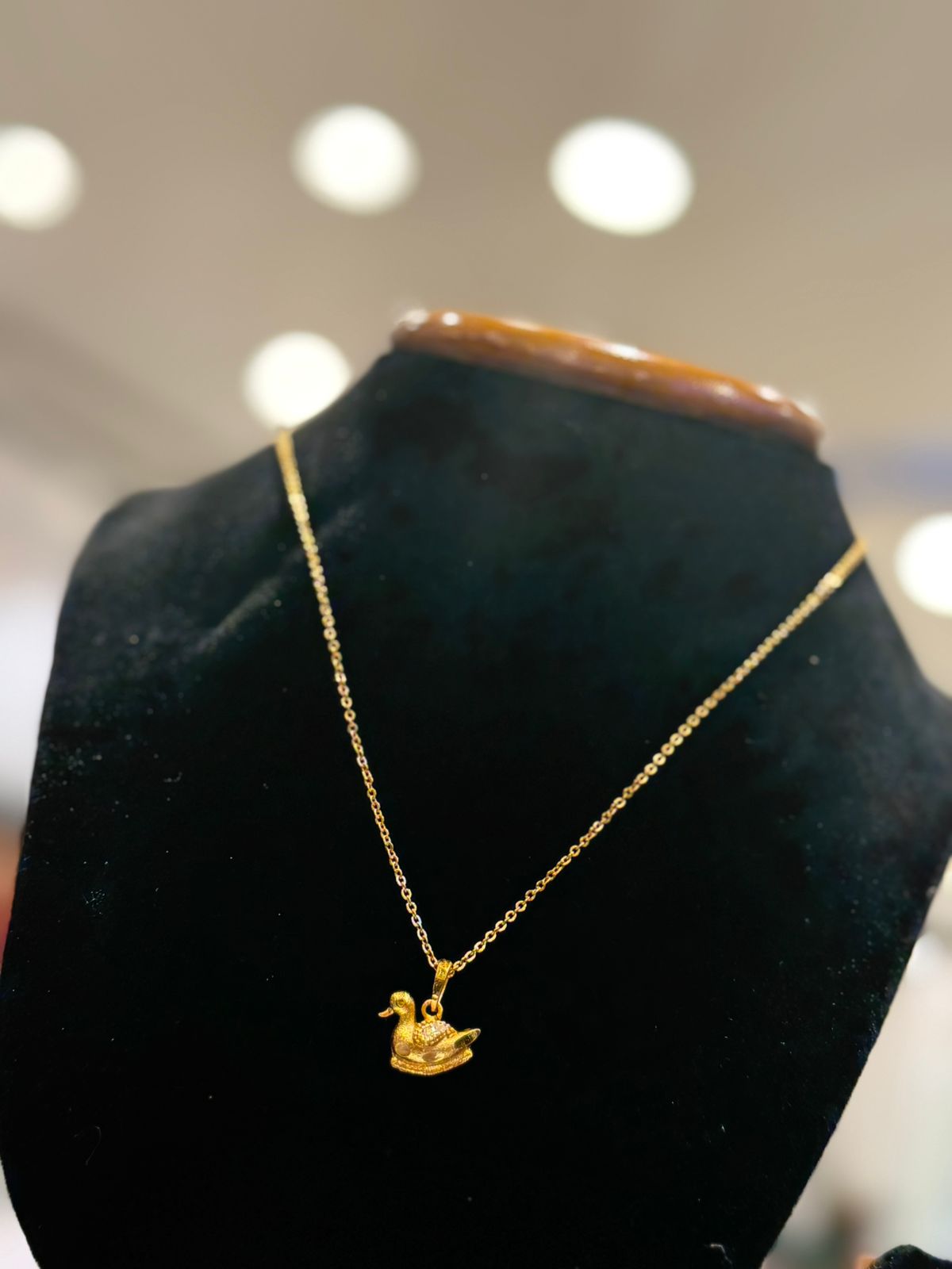 CHAIN PENDANT- SIZE 18 (24K)D1