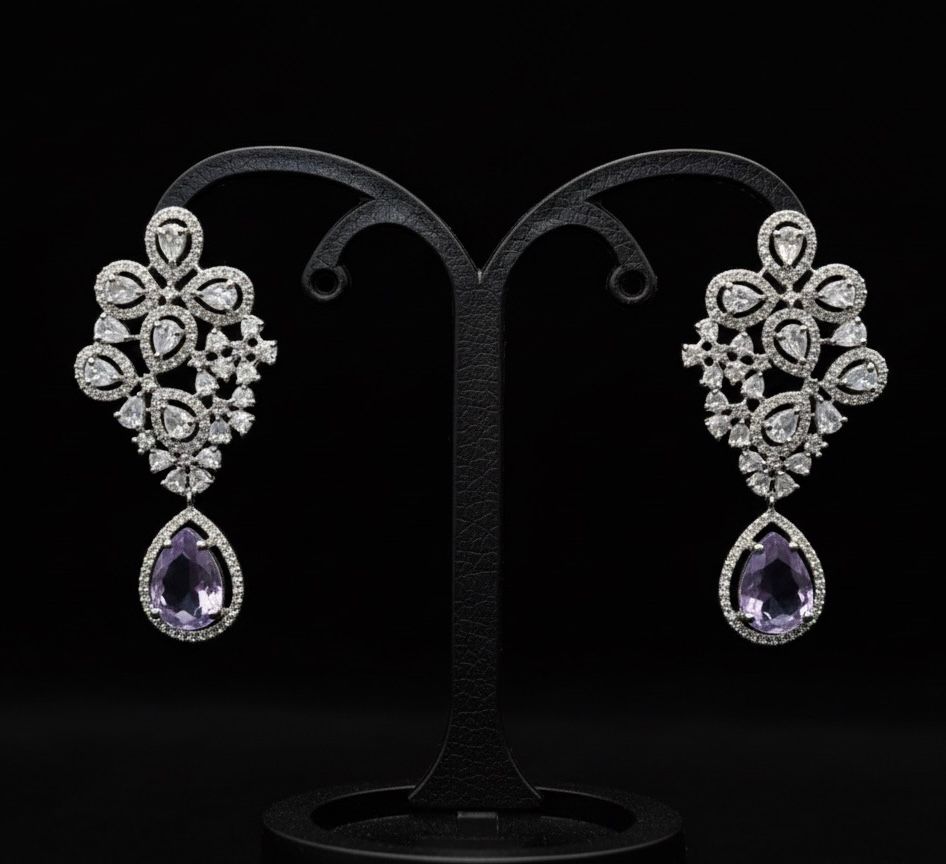 AD Earrings D11