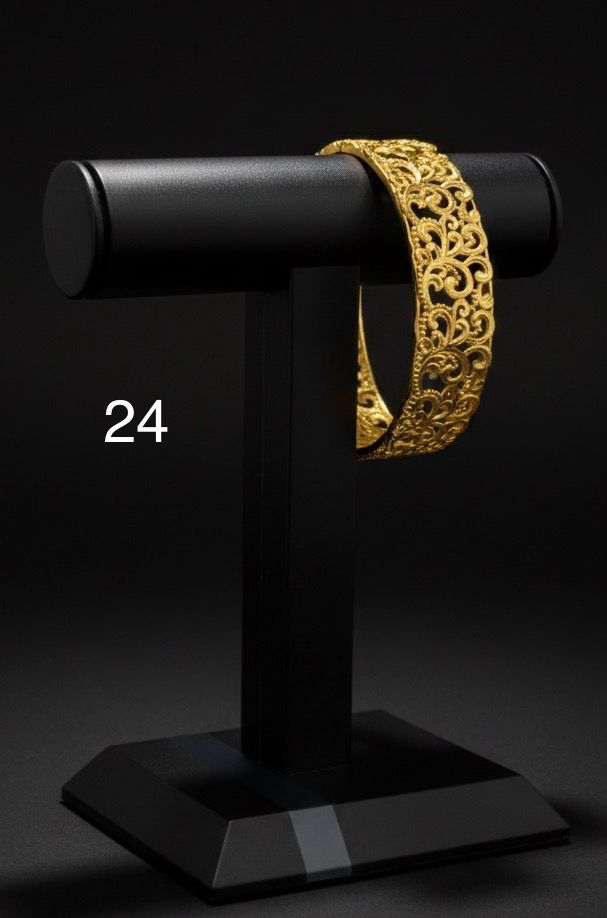 CHUR 24K GOLD PLATEDD 11 (SIZE 24)