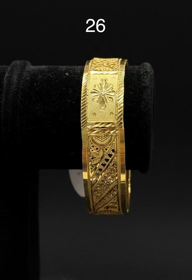 CHUR 24K GOLD PLATEDD 14 (SIZE 26)