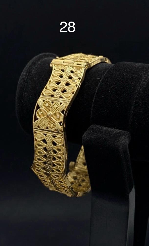 CHUR 24K GOLD PLATEDD 18 (SIZE 28)