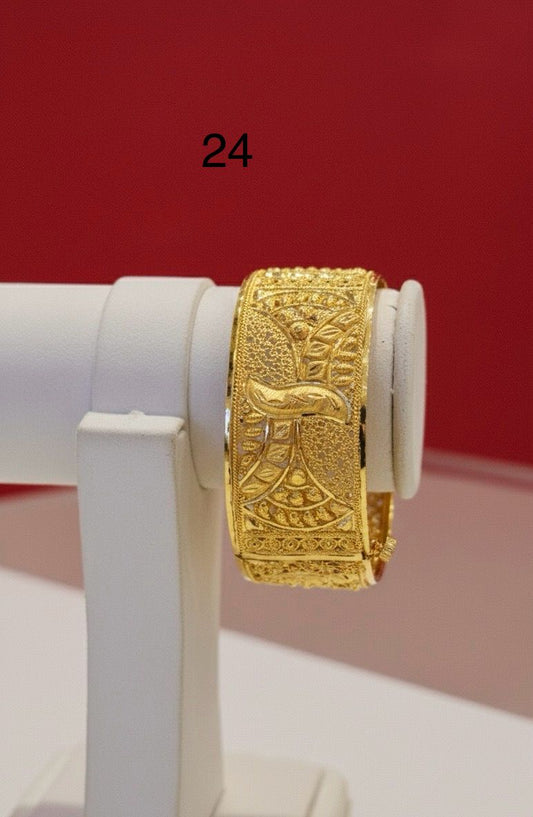 CHUR 24K GOLD PLATED D7 (SIZE 24)