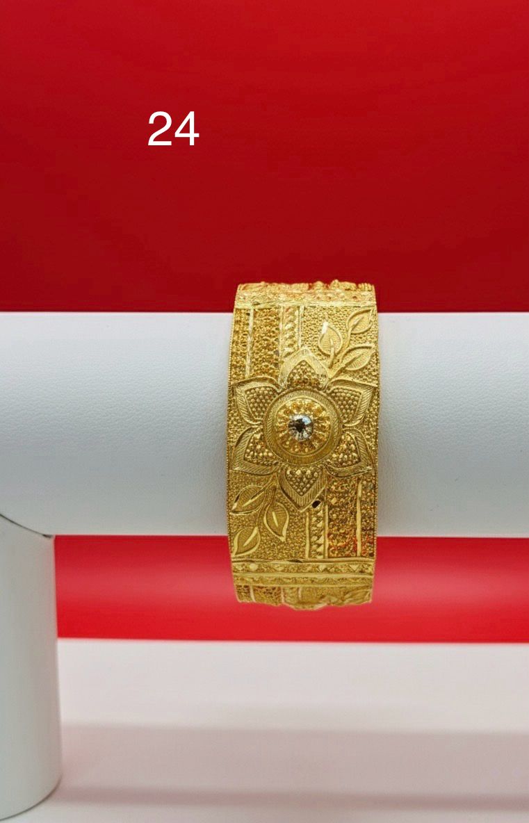 CHUR 24K GOLD PLATED D10 (SIZE 24)