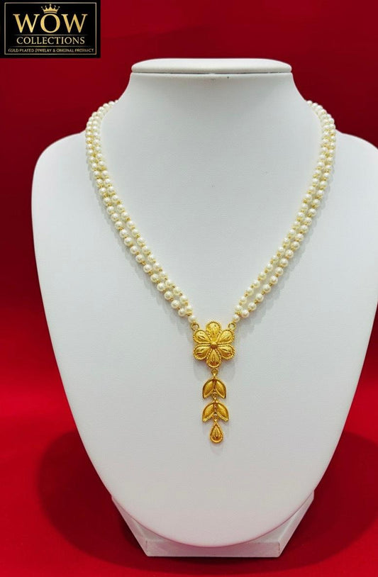Pearl Chain Pendant D3