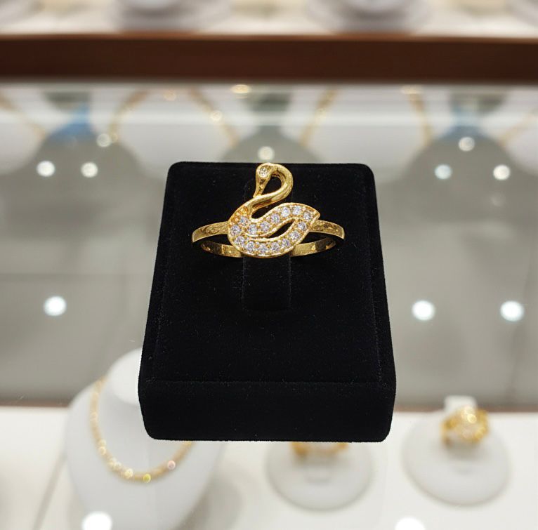 Fingering Gold Plated D32