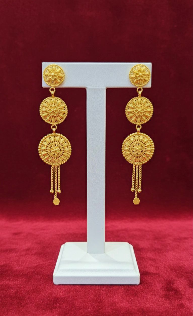 Designing Earrings D16