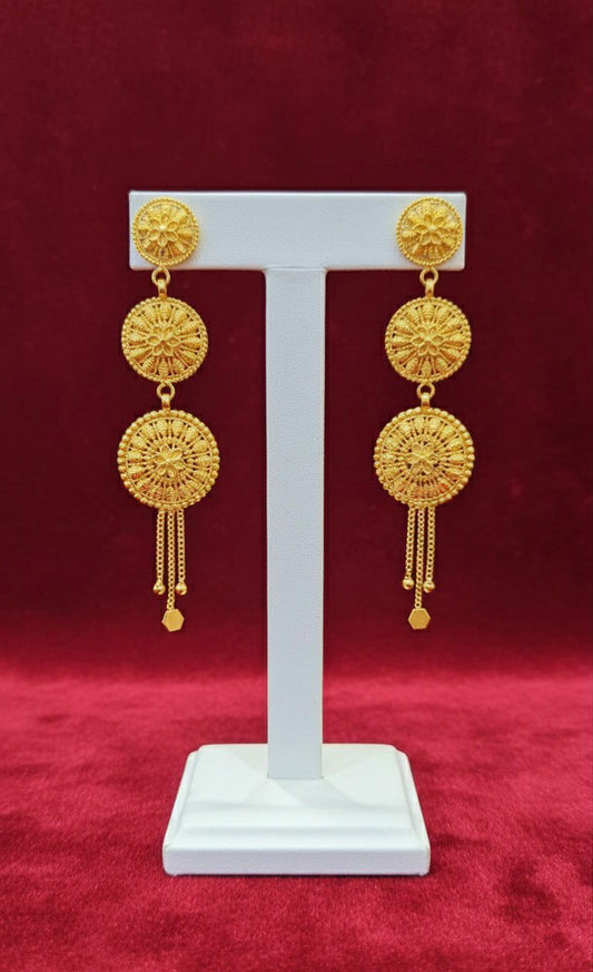 Designing Earrings D16