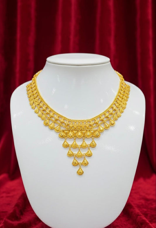 NECKLACE (24K GOLD PLATED) D47
