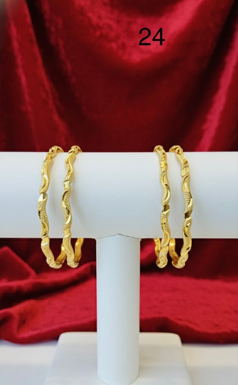 Bangles Gold Plated size 24 (24K) D16