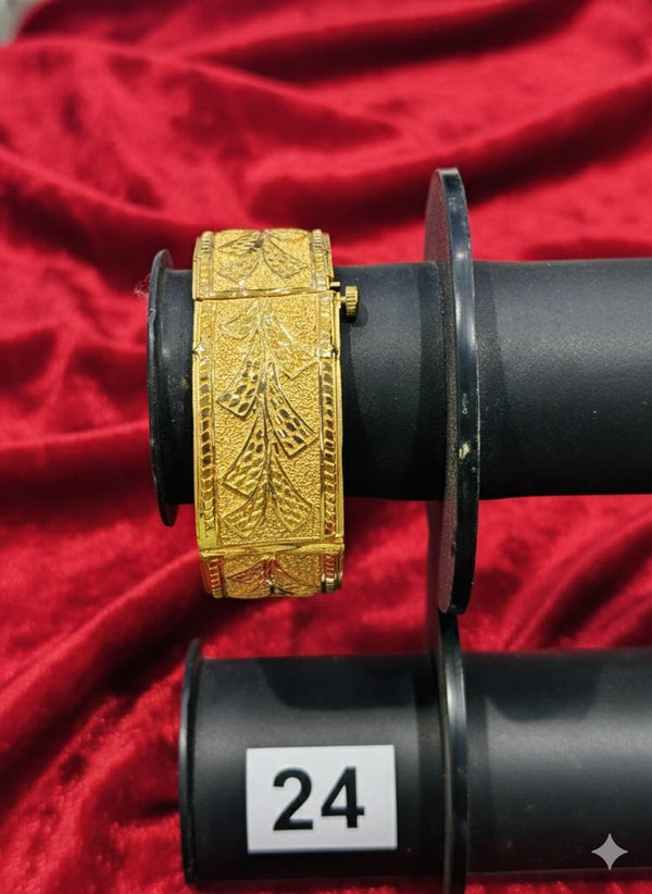 CHUR 24K GOLD PLATED SIZE SIZE 24 (D37)