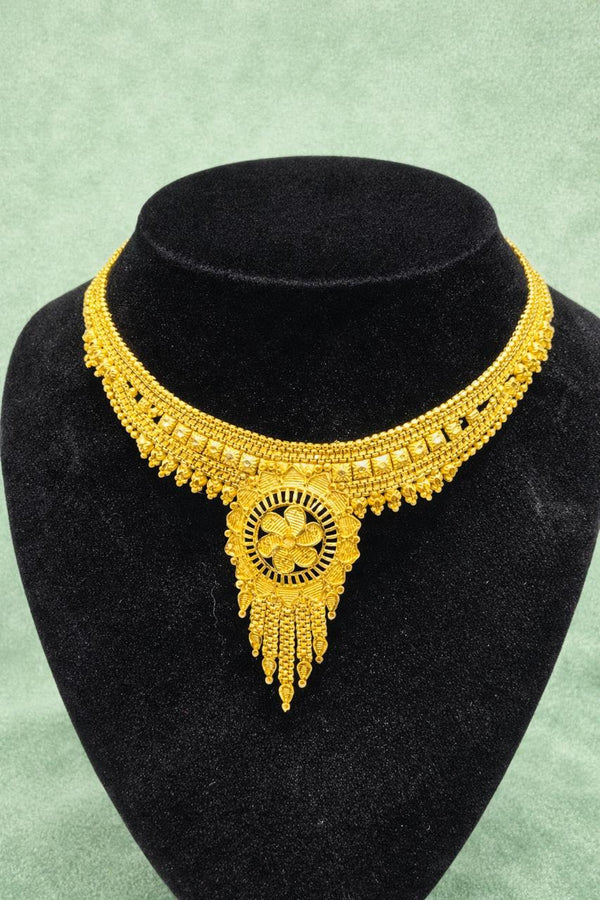 NECKLACE (24K GOLD PLATED) D84