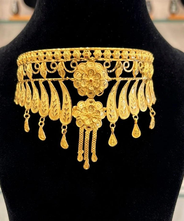 Crown Choker-( 24K Gold Plated ) D19