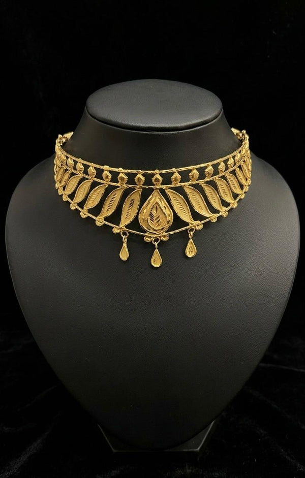 Crown Choker-( 24K Gold Plated ) D22