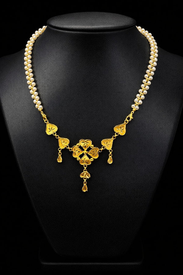 Pearl tie Chain Pendant D20