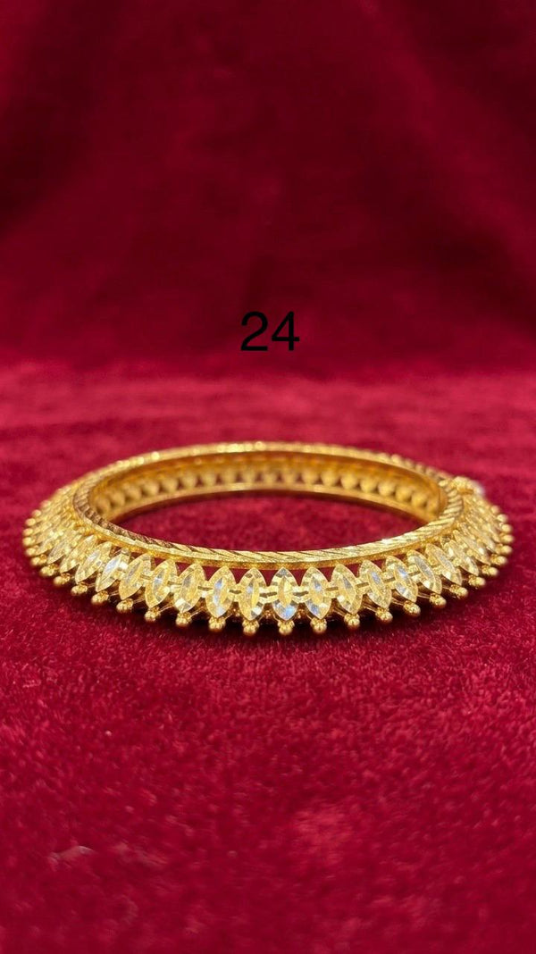 KONKONBANGLES GOLD PLATED Size 24 D8