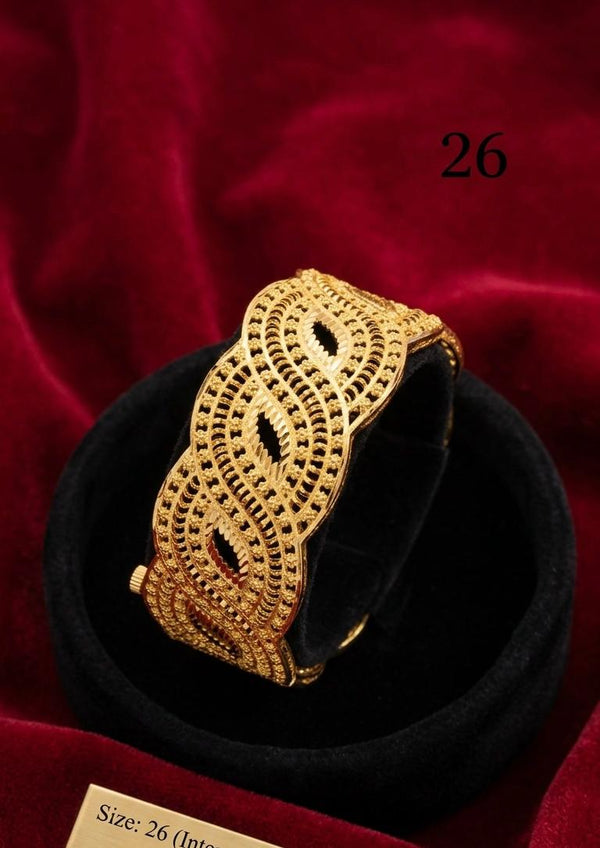 CHUR 24K GOLD PLATED Size 26 D9
