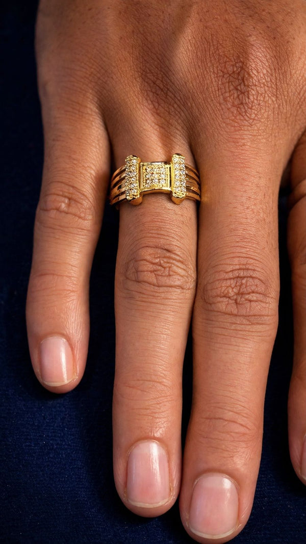 Gents Finger Ring D32