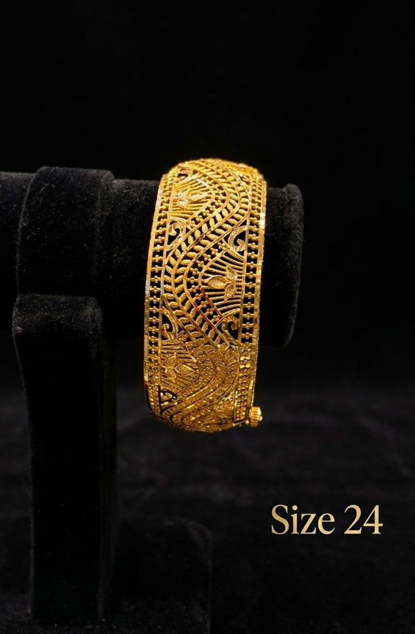 CHUR 24K GOLD PLATED SIZE SIZE 24 (D26)