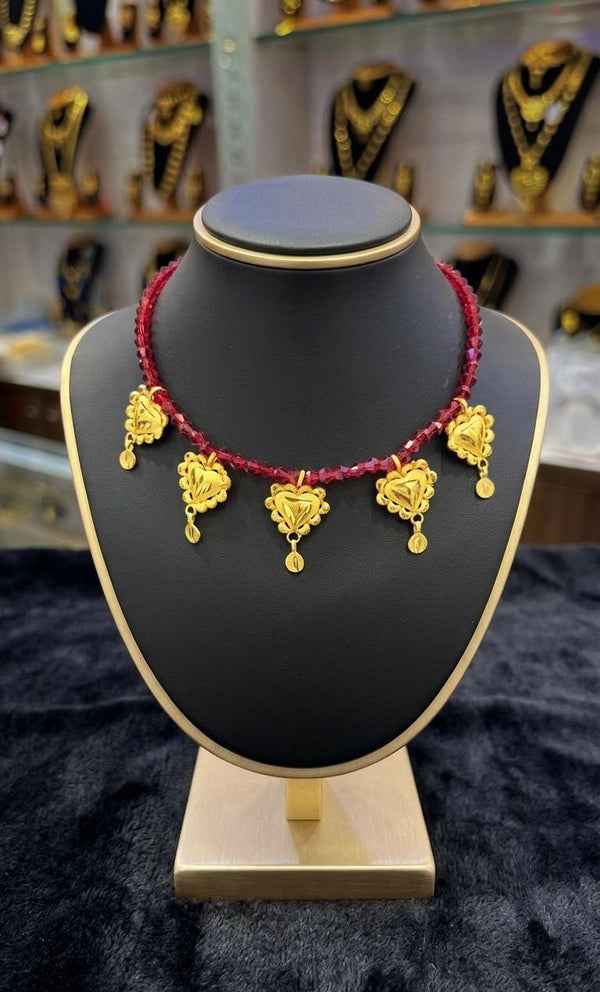 5 Pata Necklace D2